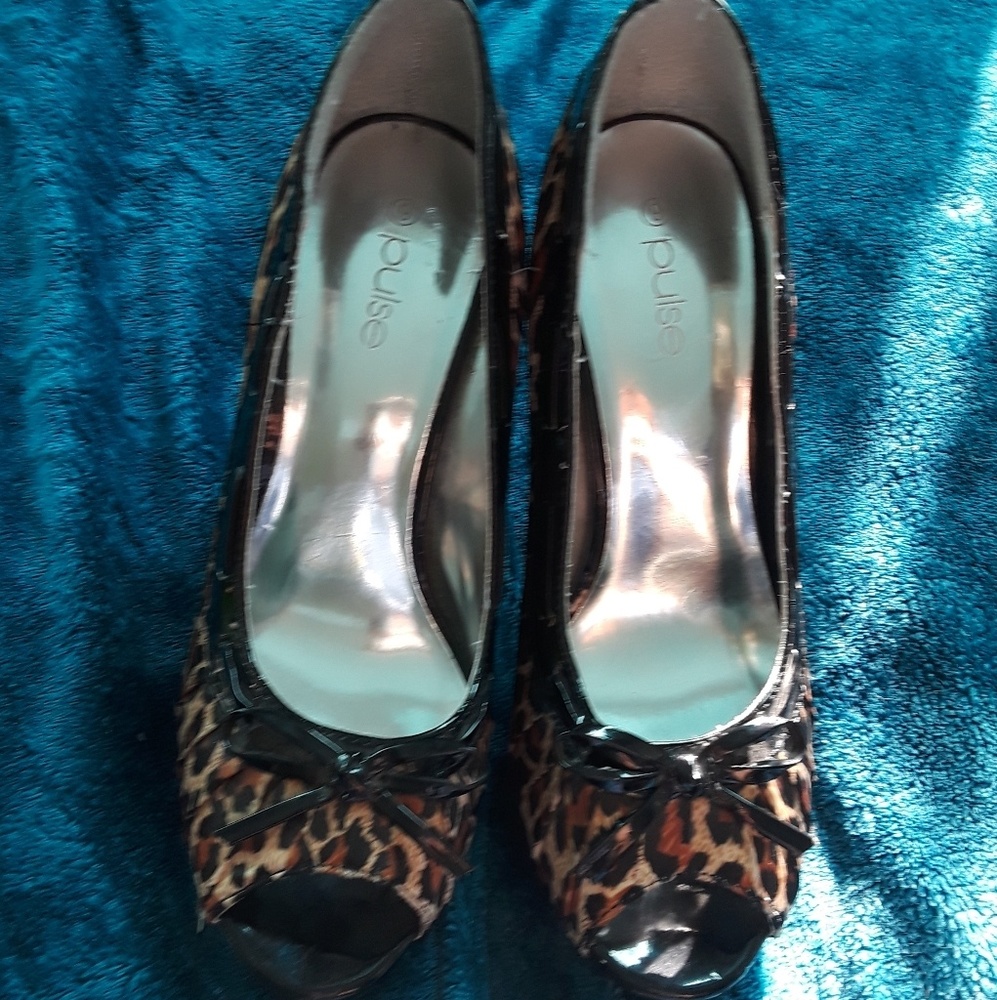 PULSE retro style high heels